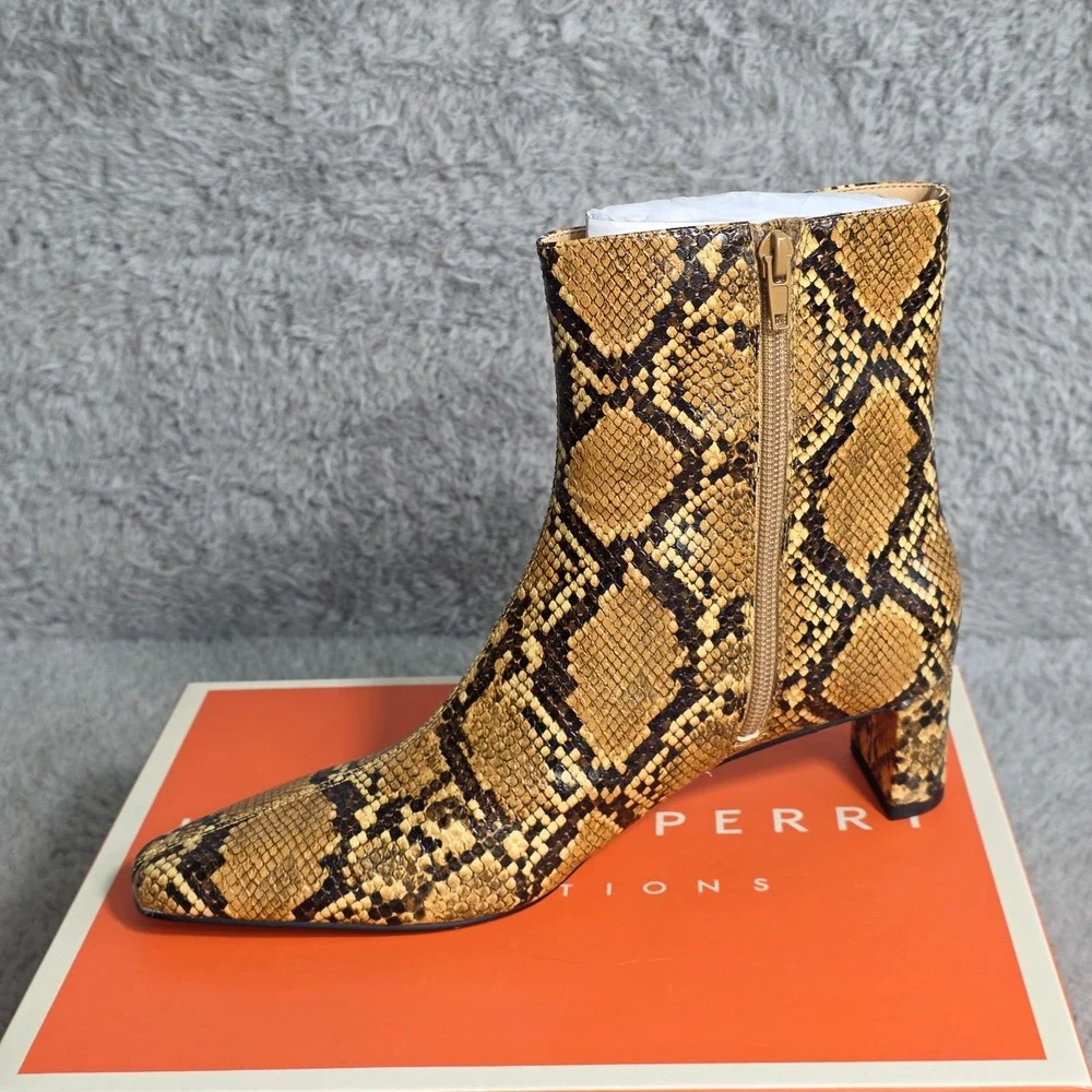 Katy Perry Snakeskin Print Ankle Booties‎ Boots Brown Square Heel 7.5M NEW